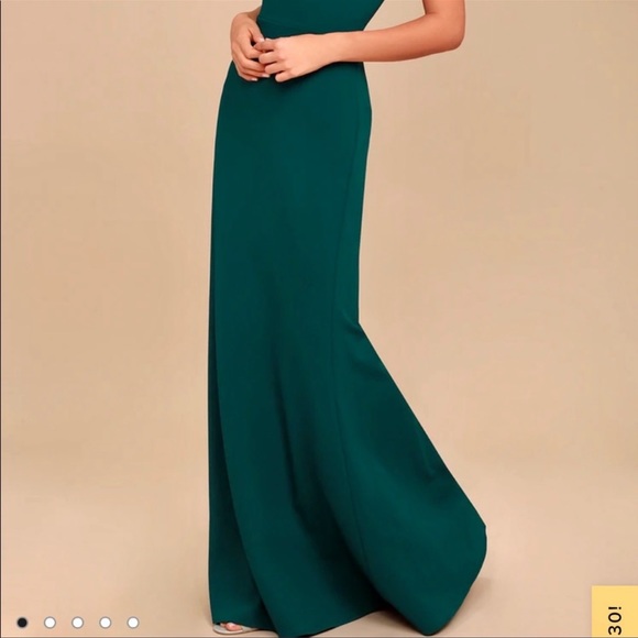 Lulu’s Green formal dress - Picture 4 of 5